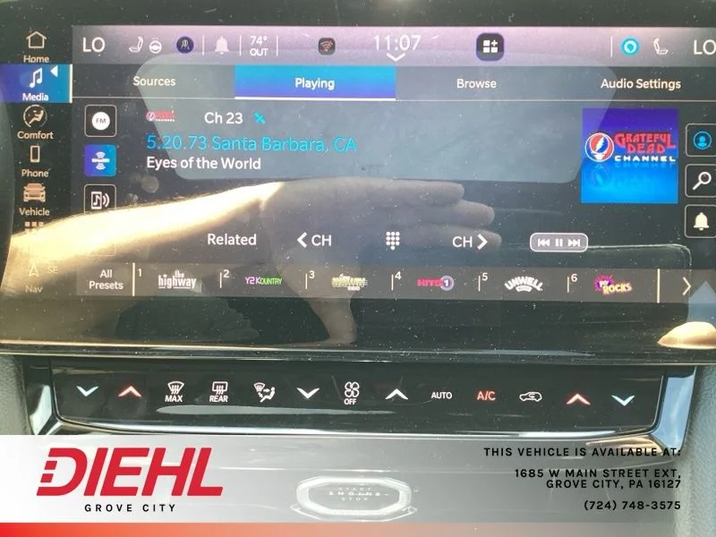 Used 2026 White Jeep Altitude image 26