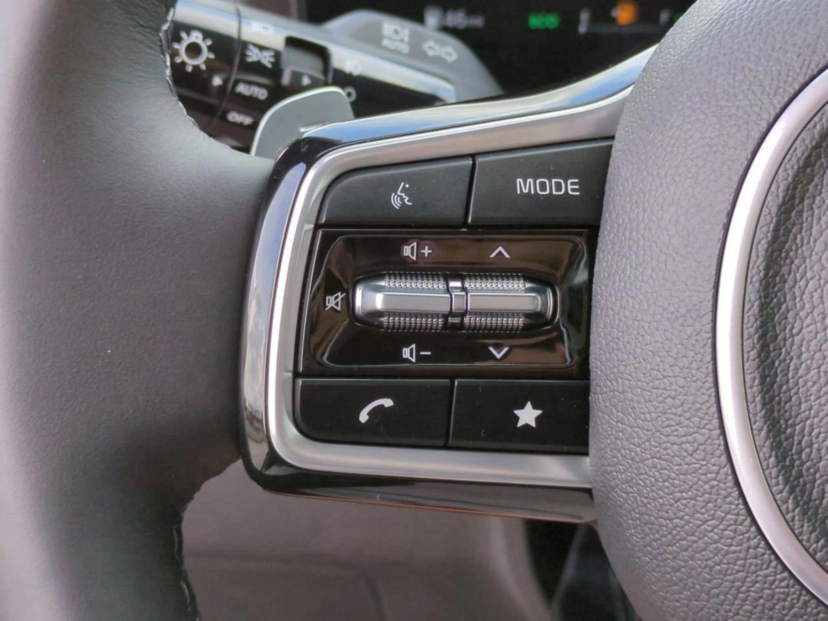 2026 Kia Carnival SX Prestige - Photo 32
