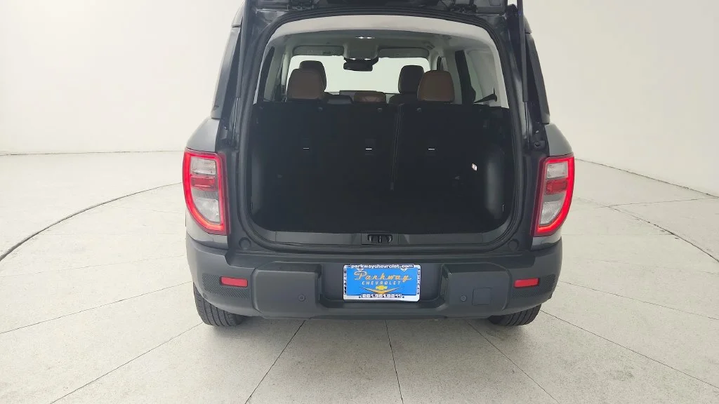 Used 2025  Ford Outer Banks image 33