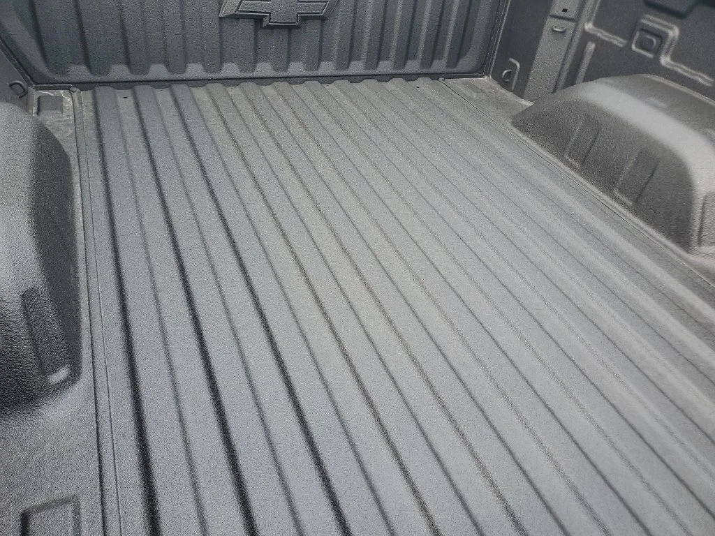 New 2026 Sterling Gray Metallic Chevrolet High Country image 27