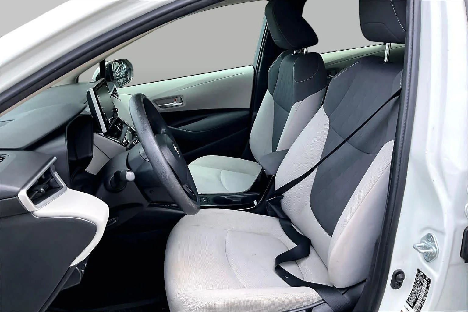 Used 2021 Super White Toyota LE image 8