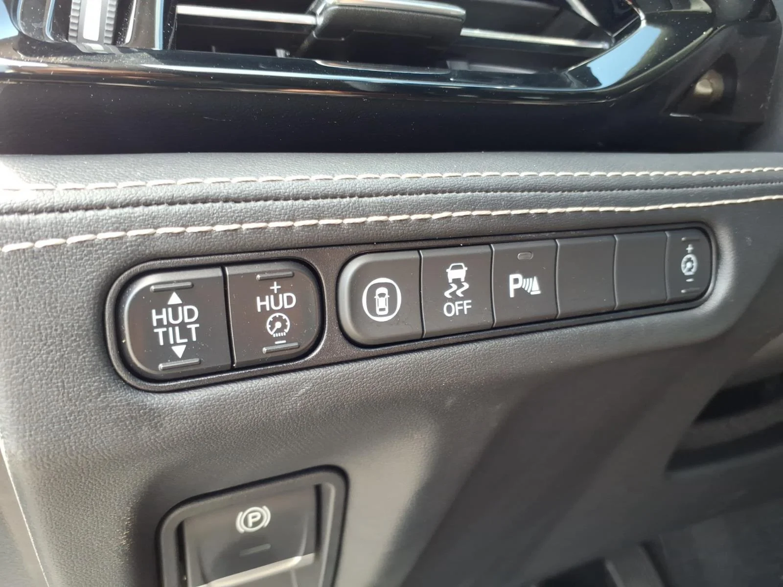 Used 2022 Platinum White Pearl Acura SH-AWD w/Advance image 11