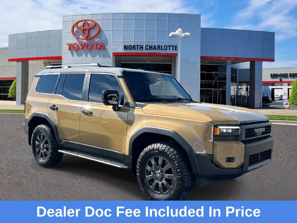 Used 2027  Toyota Base image 1