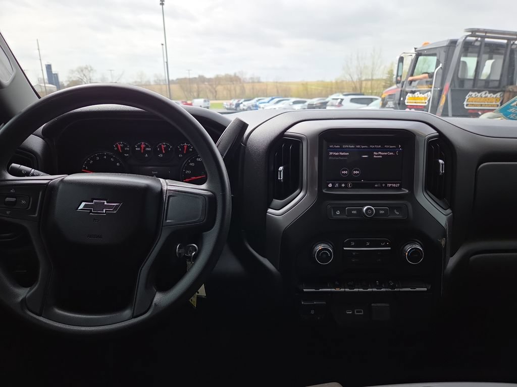 2021 Chevrolet Silverado 1500 Custom - Photo 11