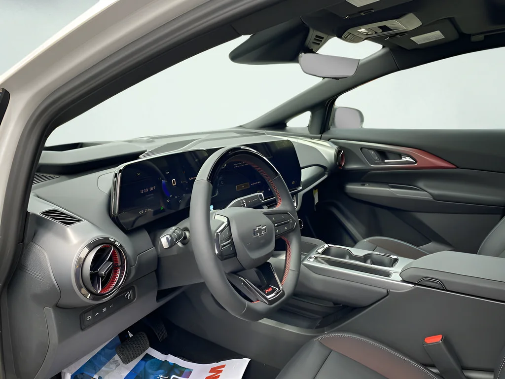 2025 Chevrolet Equinox EV RS - Photo 10