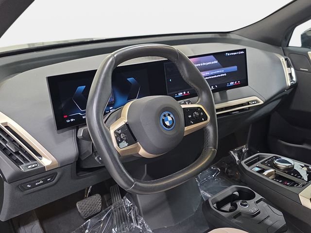 Certified Used 2025 Dark Graphite Metallic BMW xDrive50 image 13