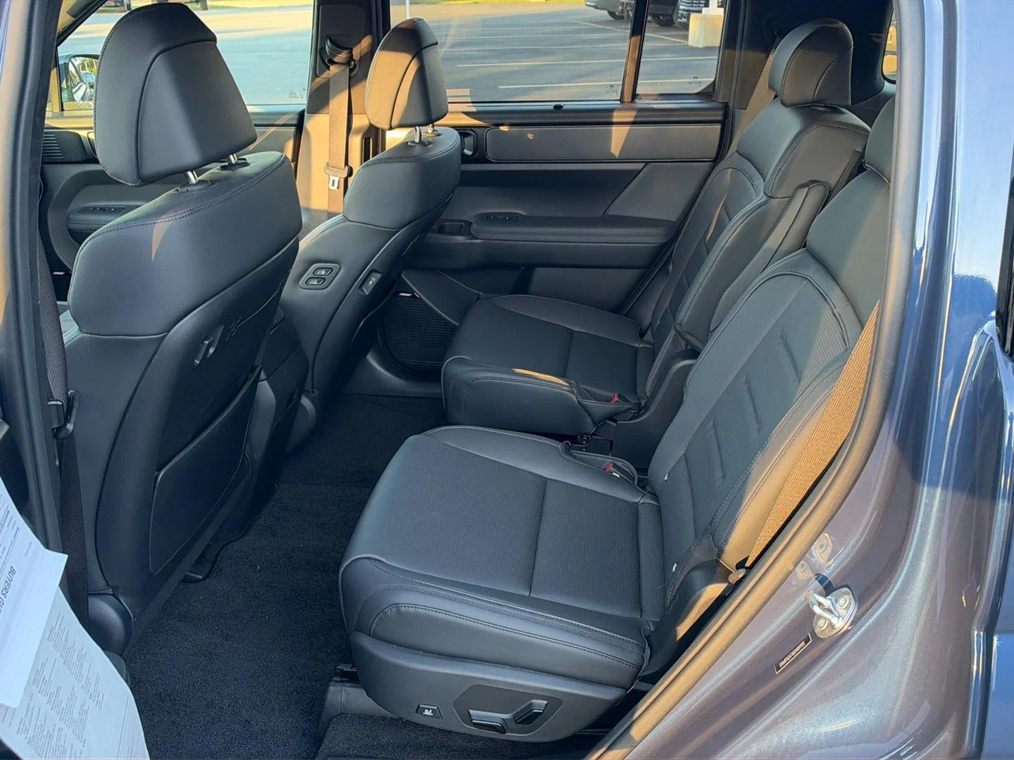 Used 2025 Atlantis Blue Hyundai Calligraphy image 18