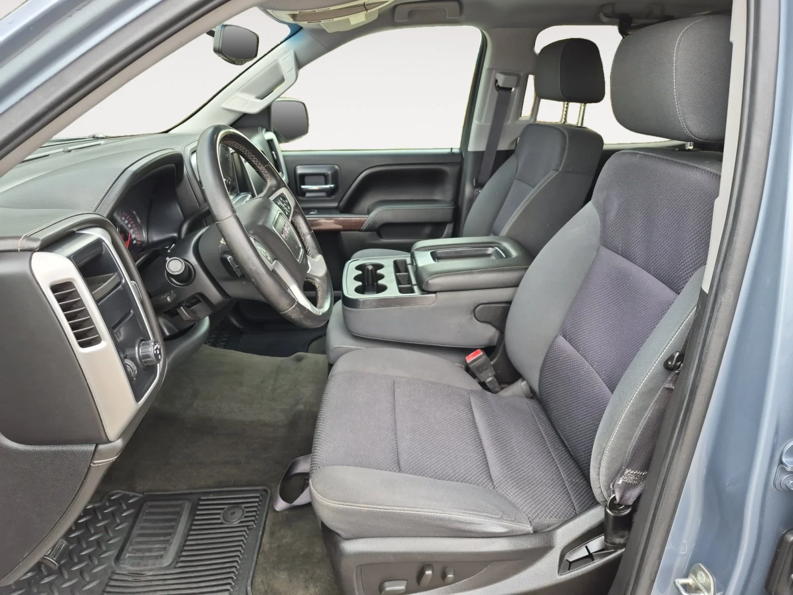 Used 2015 Light Steel Gray Metallic GMC SLE image 22