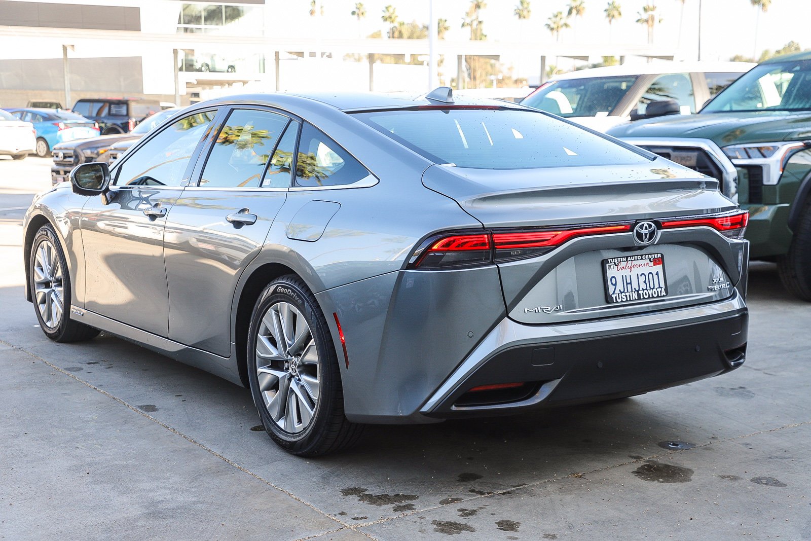 Certified Used 2023  Toyota XLE image 8