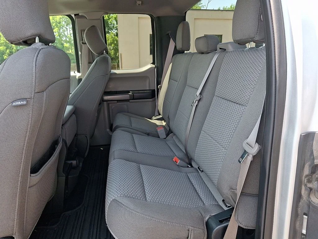 Used 2019 Silver Ford XLT image 10