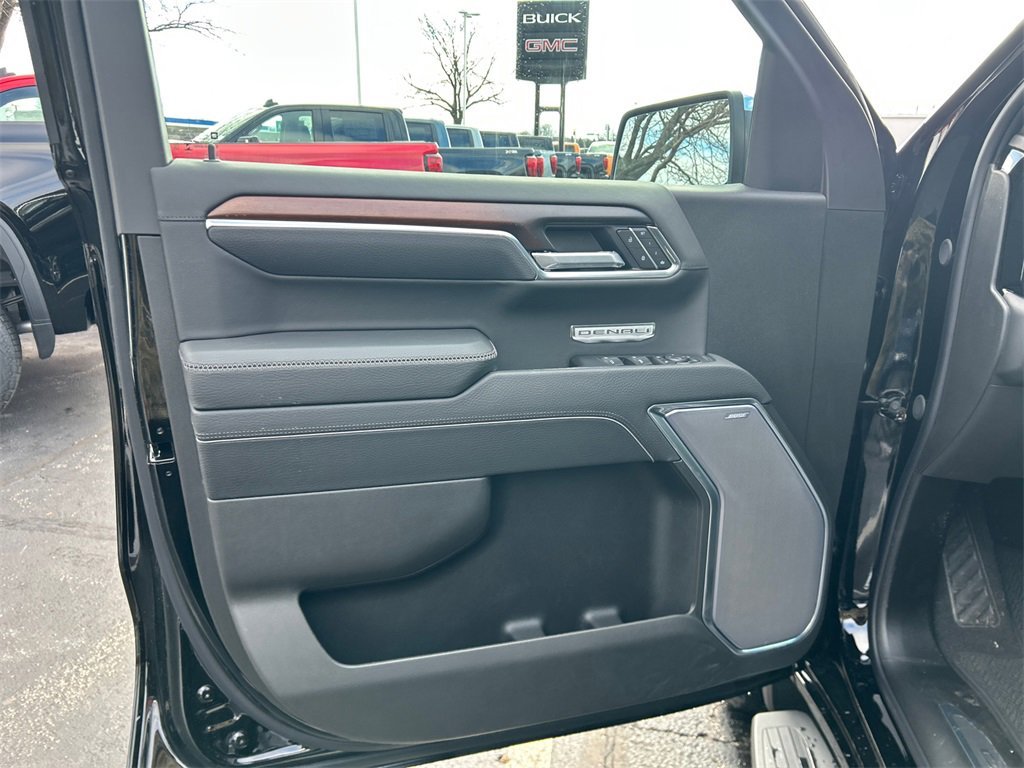 2026 GMC SIERRA - Image 15