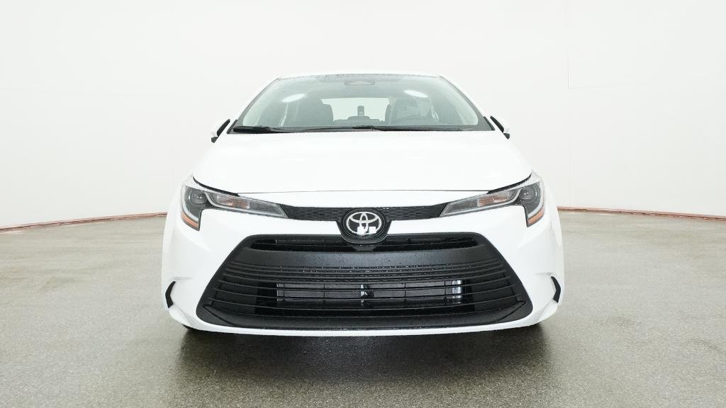 New 2026 Ice Cap Toyota LE image 2