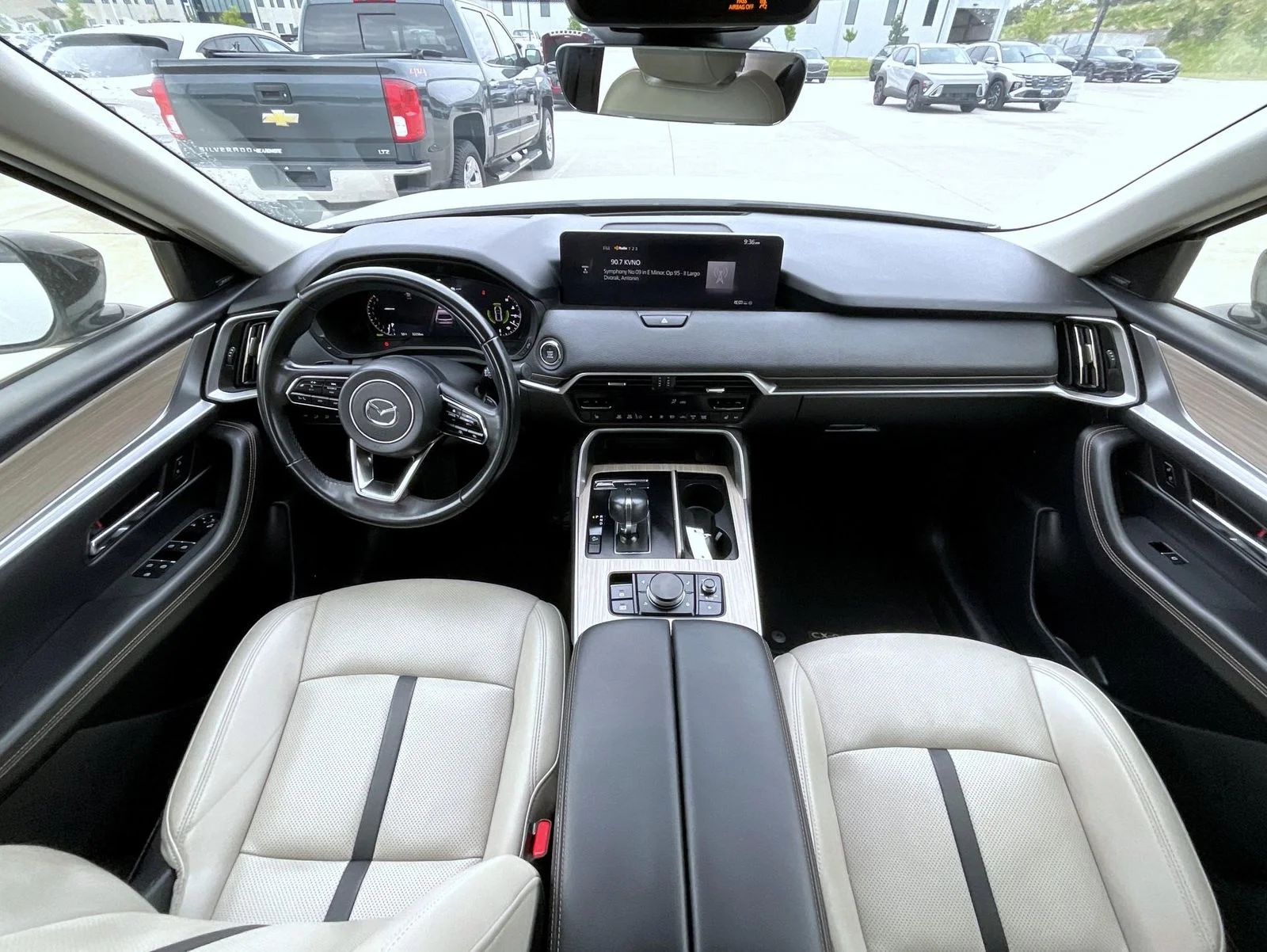 Used 2025 White Mazda 3.3 Turbo Premium image 15