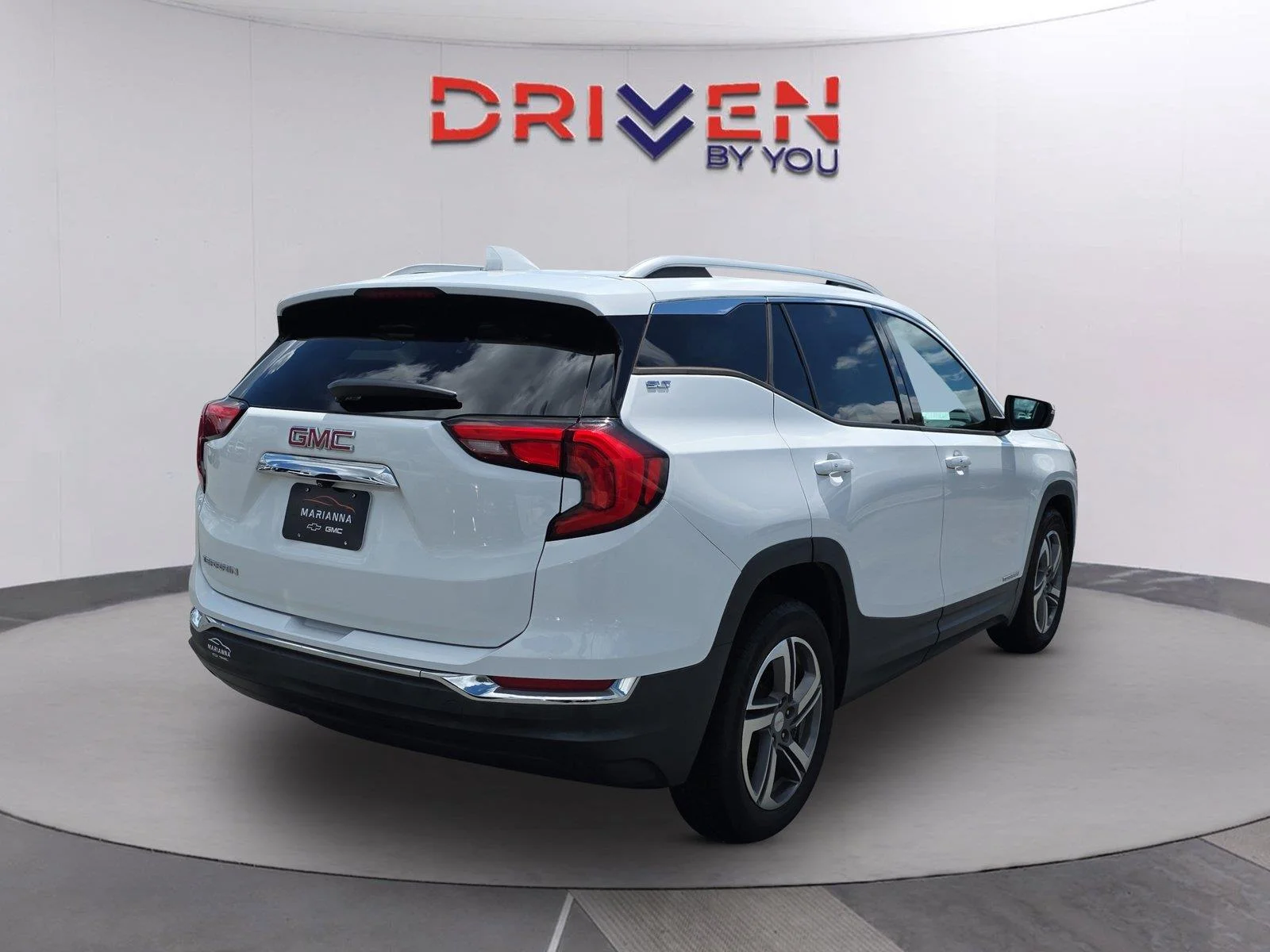 Used 2020 SUMMIT WHITE GMC SLT image 6