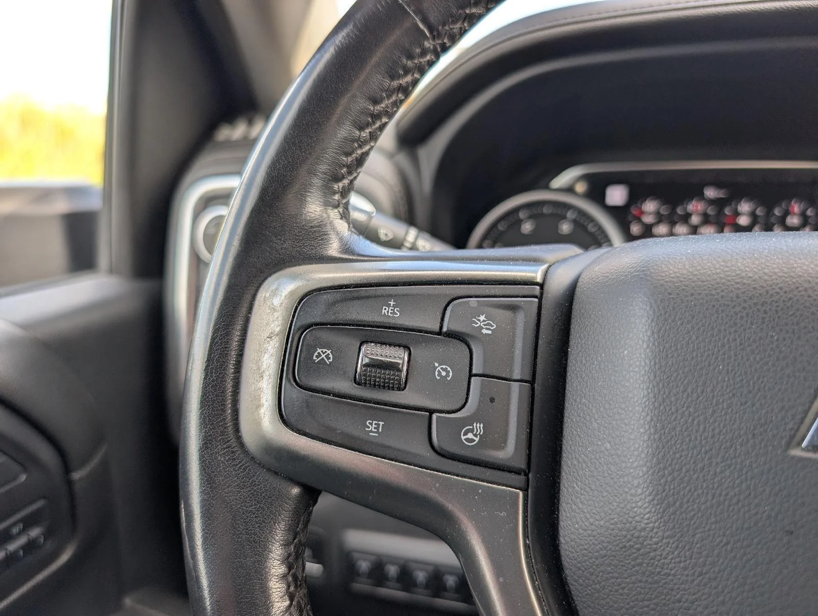 Used 2021 OXFORD BROWN METALLIC Chevrolet LTZ image 12