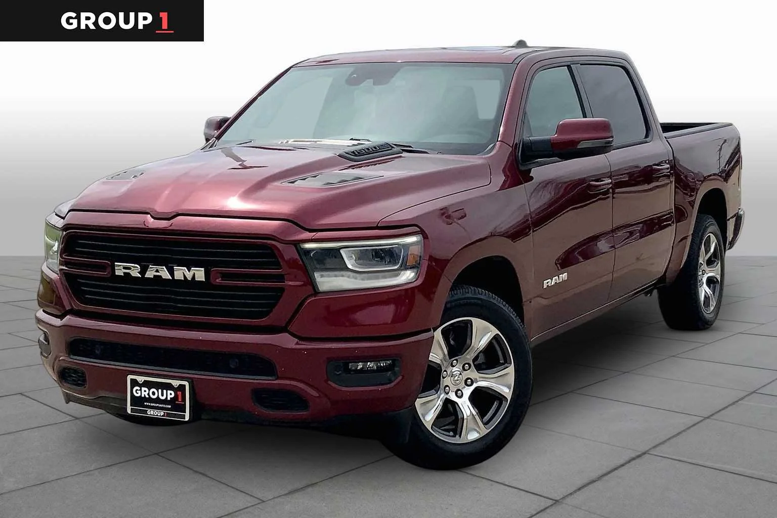 2023 RAM 1500 Laramie 4x4 Crew Cab 5'7's photo