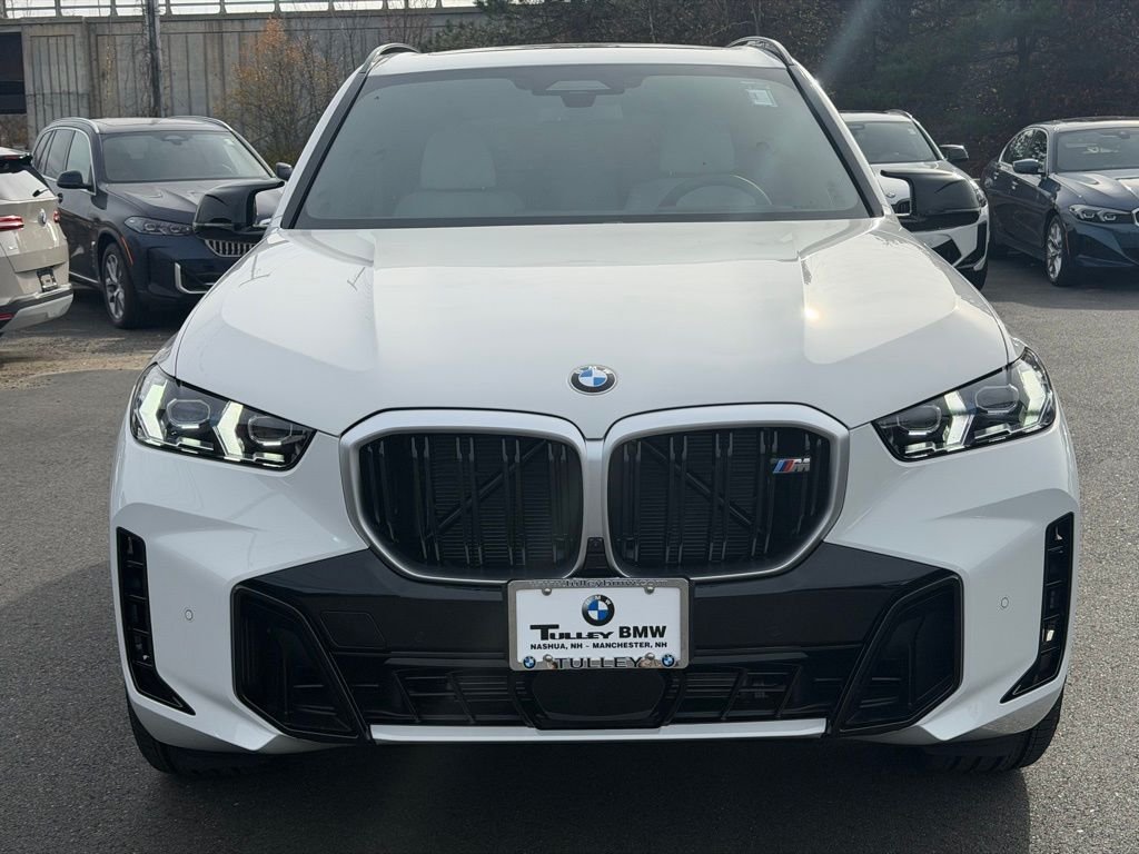 New 2026 Alpine White BMW M60i image 2