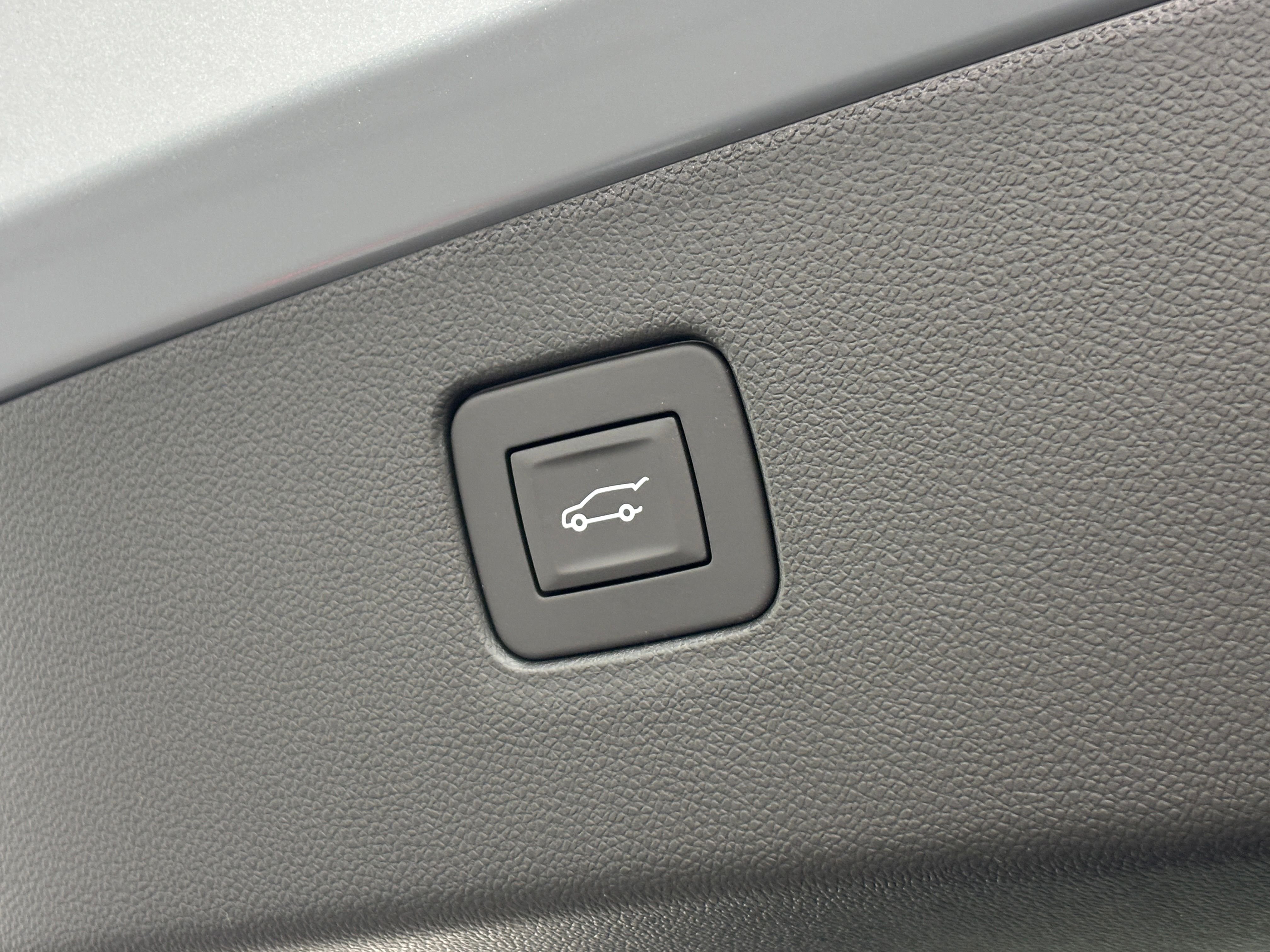 New 2026 Moonstone Gray Metallic Buick Sport Touring image 10