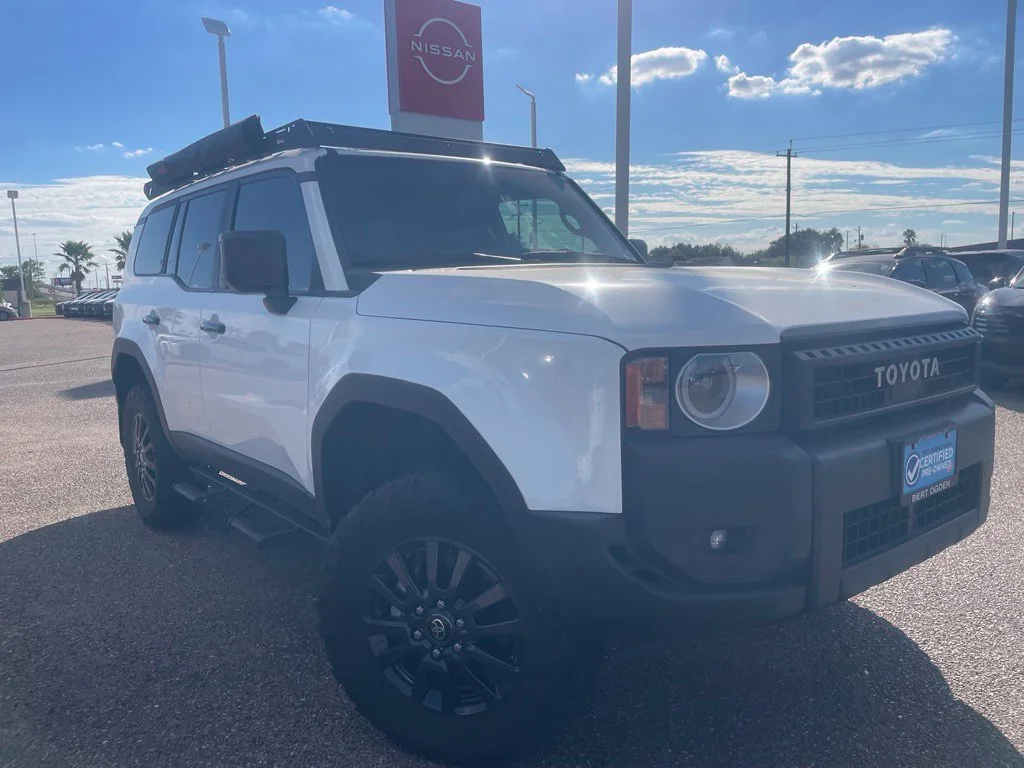 Used 2024 White Toyota 1958 image 1