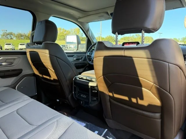 2026 RAM 1500 Laramie - Photo 15
