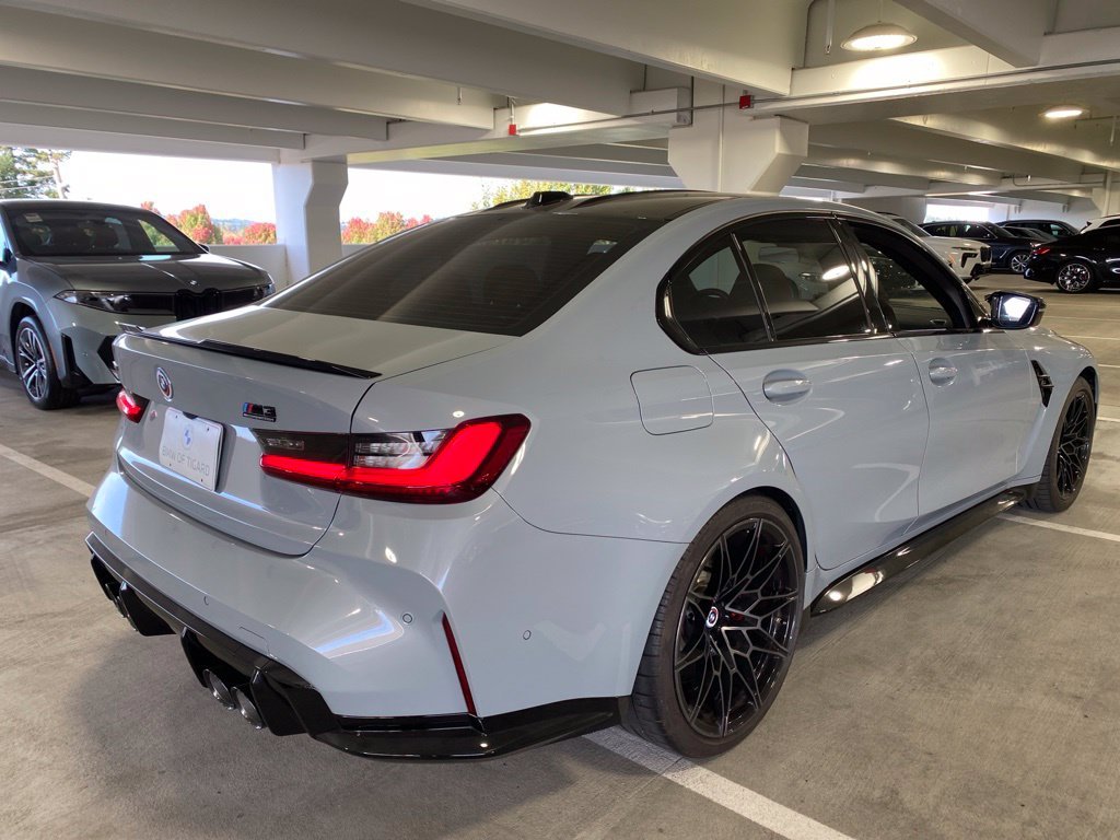 Used 2023 Brooklyn Gray Metallic BMW Competition image 5