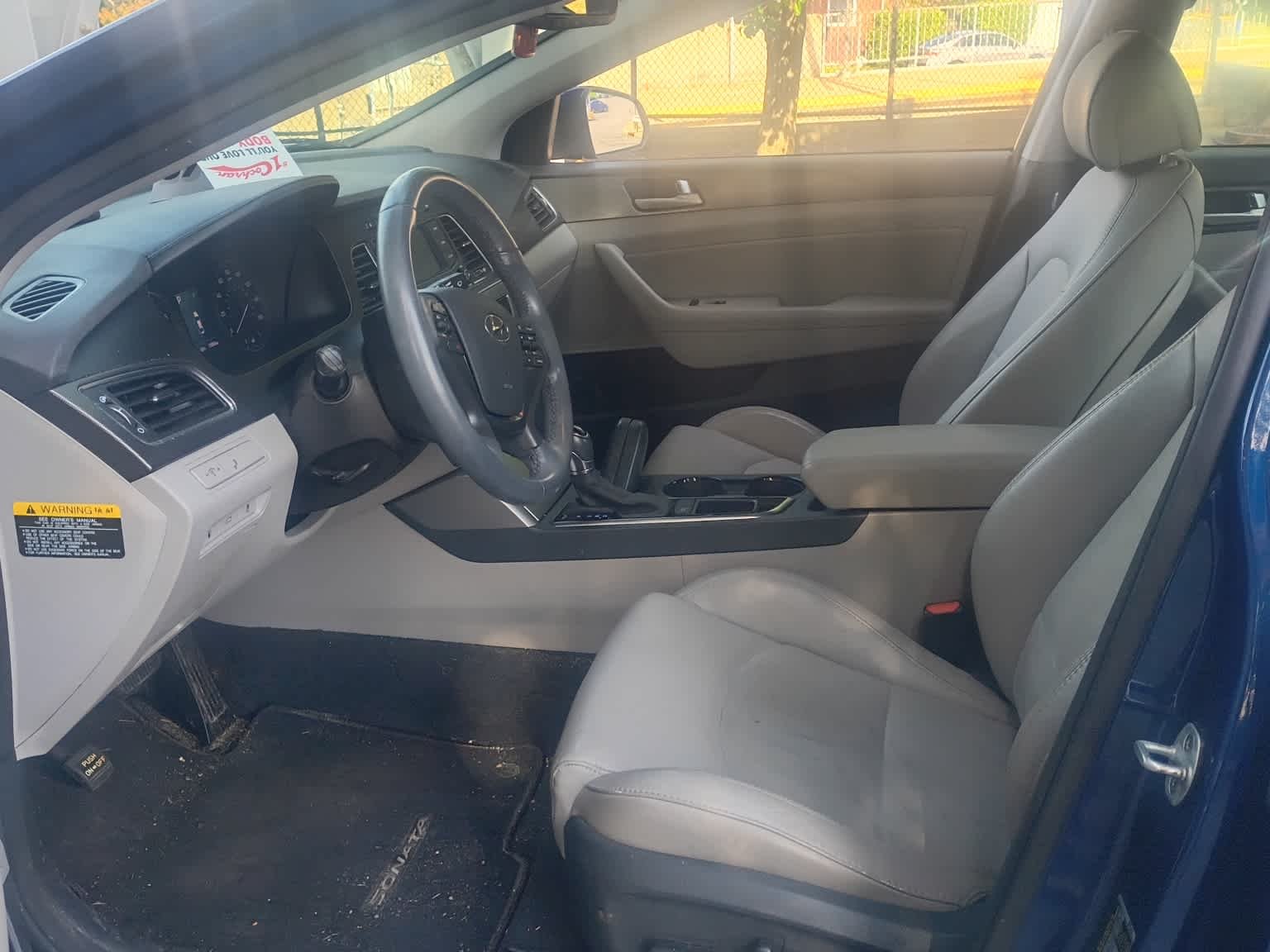 Used 2015 Lakeside Blue Hyundai 2.4L Sport image 3