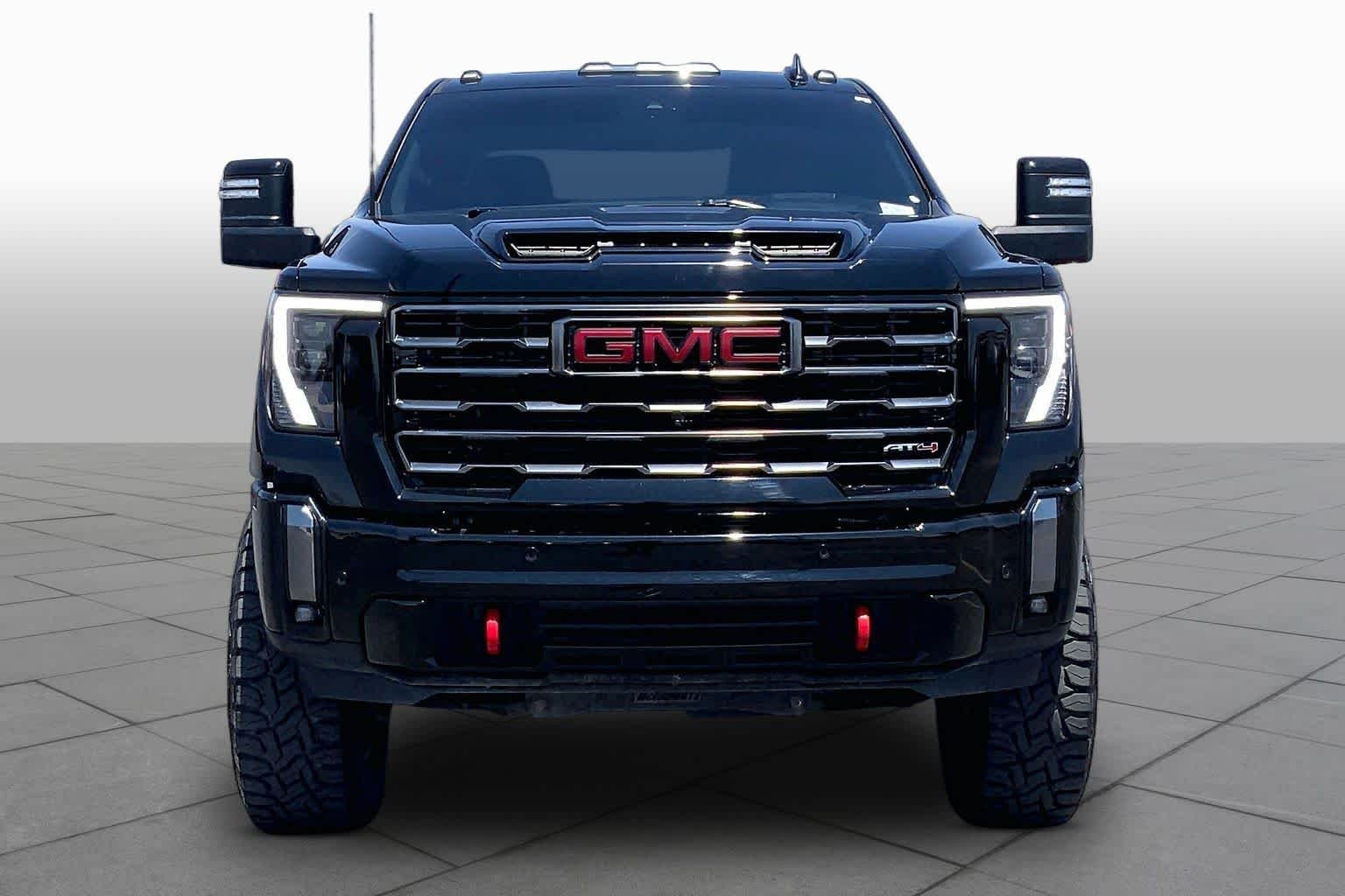 Used 2024 Onyx Black GMC AT4 image 4