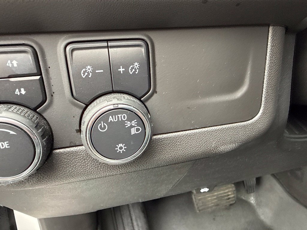 Used 2021 Beige Chevrolet High Country image 27