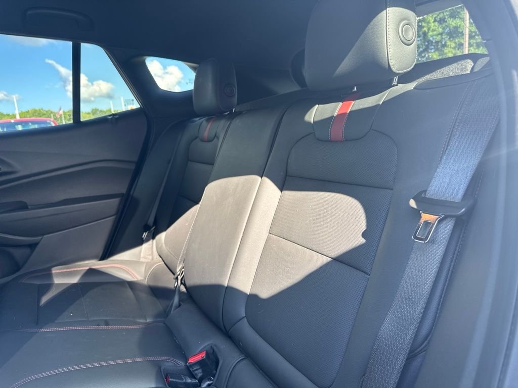 Used 2024 White Chevrolet 2RS image 18