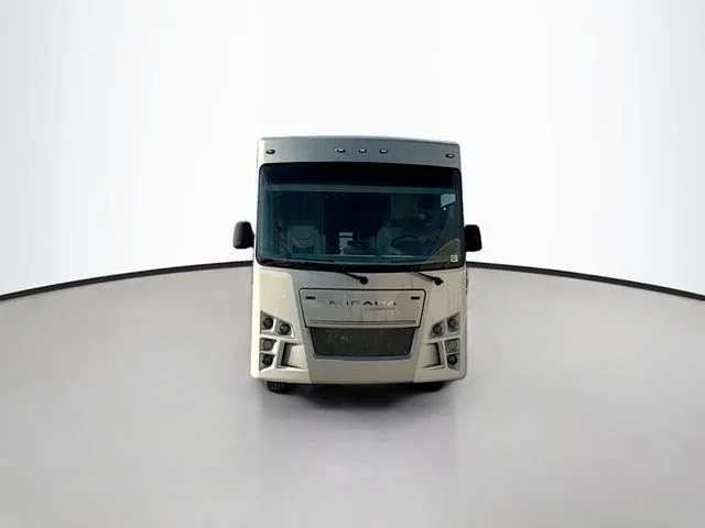 Used 2022 White Ford Chassis image 22