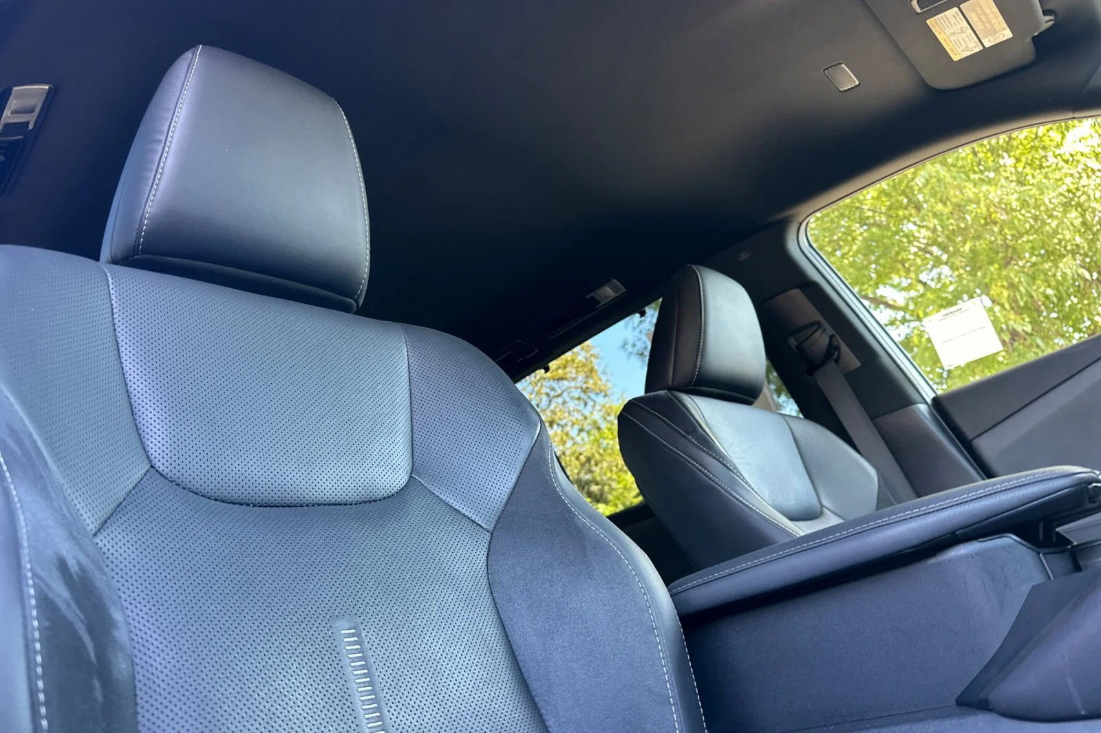 Used 2024 Silver Lexus 550h+ Luxury image 23