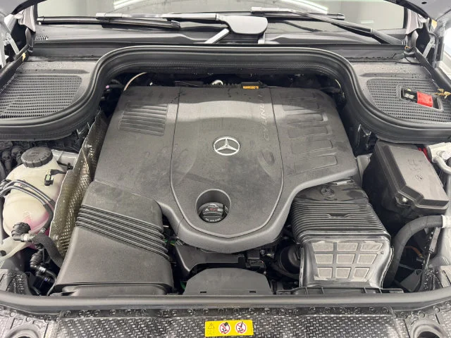 New 2026 MANUFAKTUR Alpine Gray Mercedes-Benz GLS 450 image 15