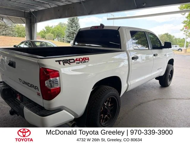 Used 2020 White Toyota SR5 image 6
