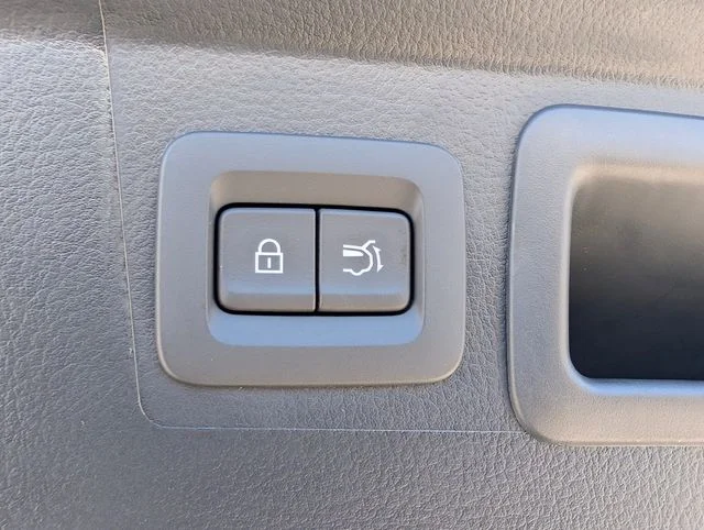 New 2026 Wind Chill Pearl Mazda Premium AWD image 11