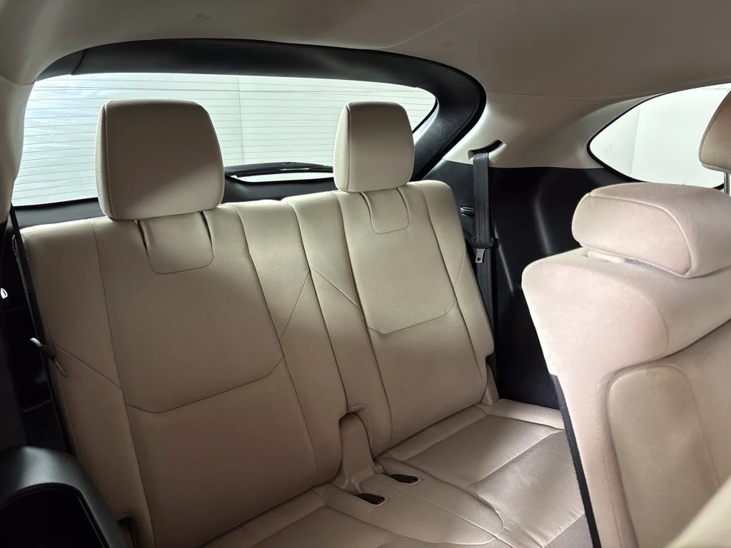 Used 2018 Silver Mazda Sport image 17