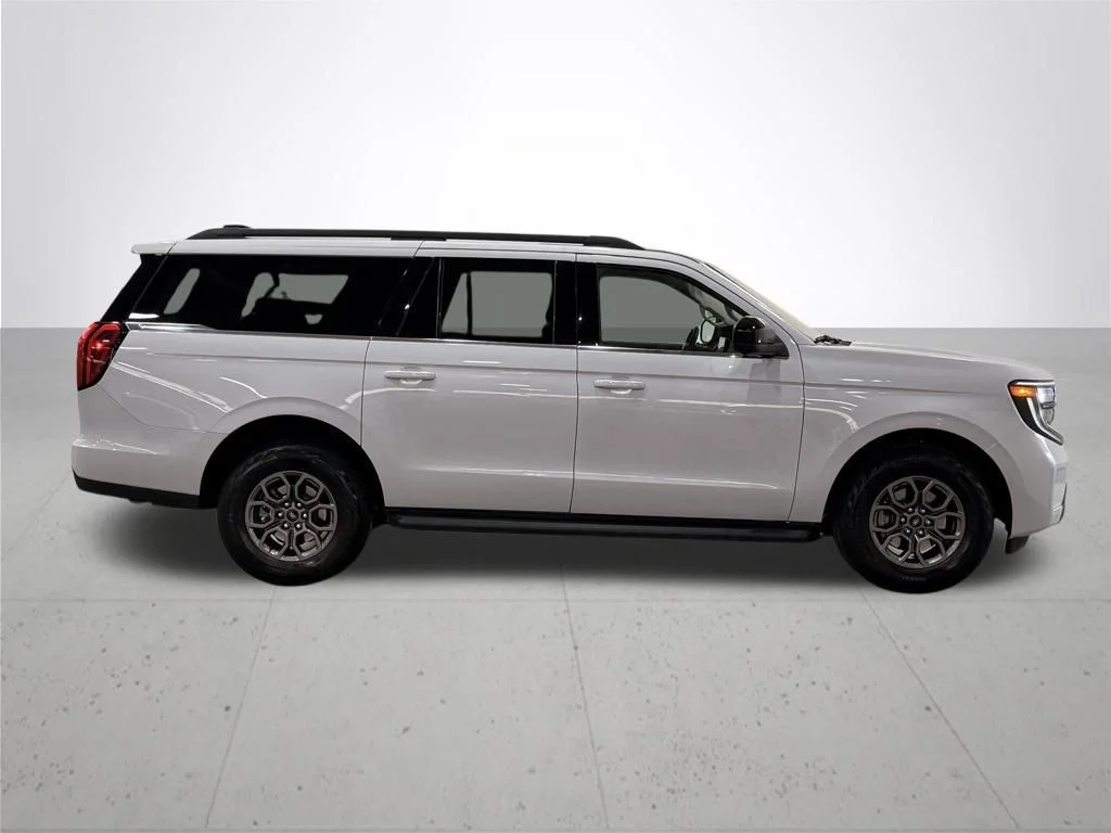 Used 2025 Silver Ford Active image 10