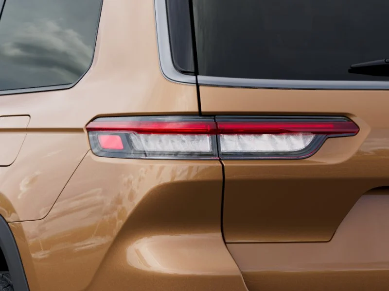 New 2026 Copper Shino Metallic Clear-Coat Exterior Paint Jeep Limited image 35