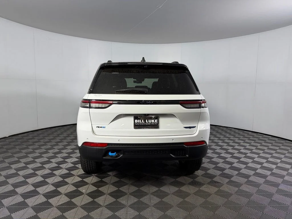 Used 2025 White Jeep Trailhawk 4xe image 8