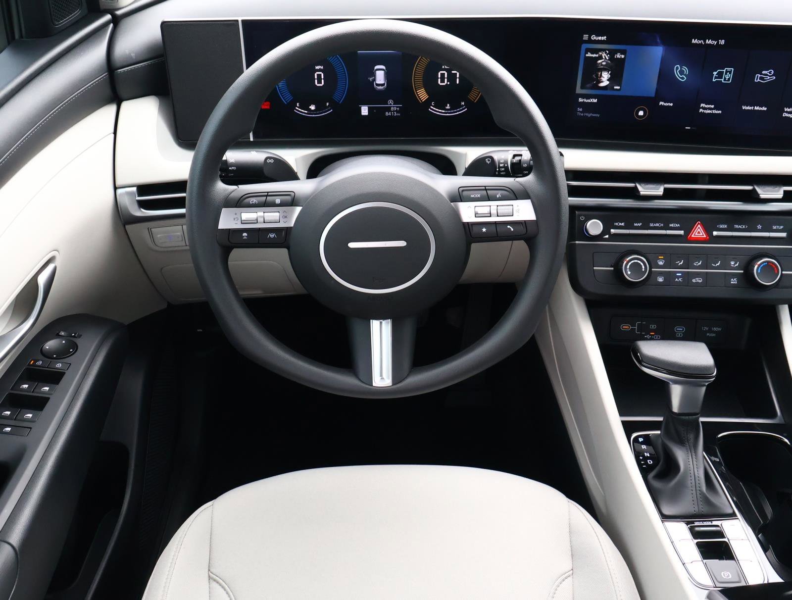 2026 Hyundai Tucson SE - Photo 9