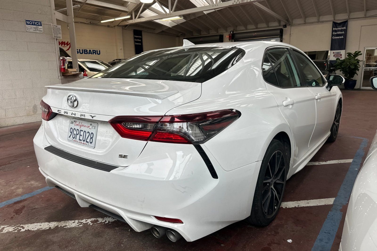 2023 Toyota Camry SE photo 5