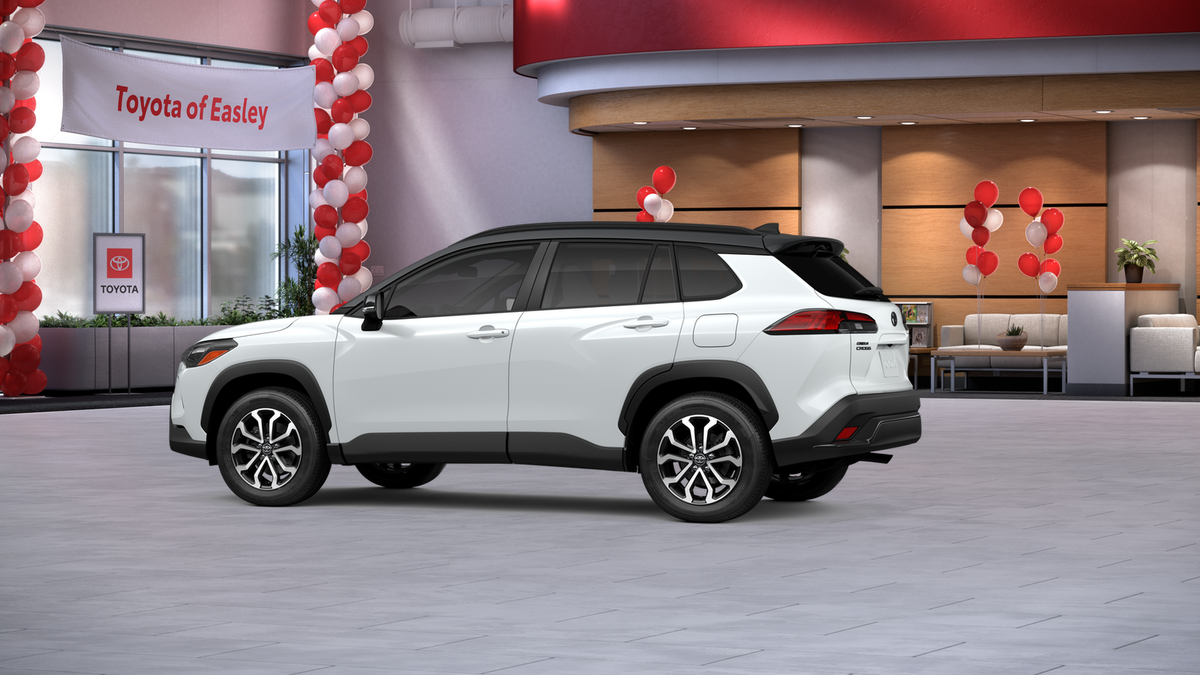 New 2026 Wind Chill Pearl with Jet Black roof Toyota Hybrid SE image 5