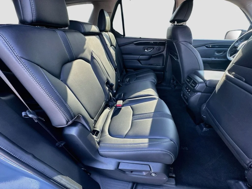 Used 2024 Gray Honda Touring image 34