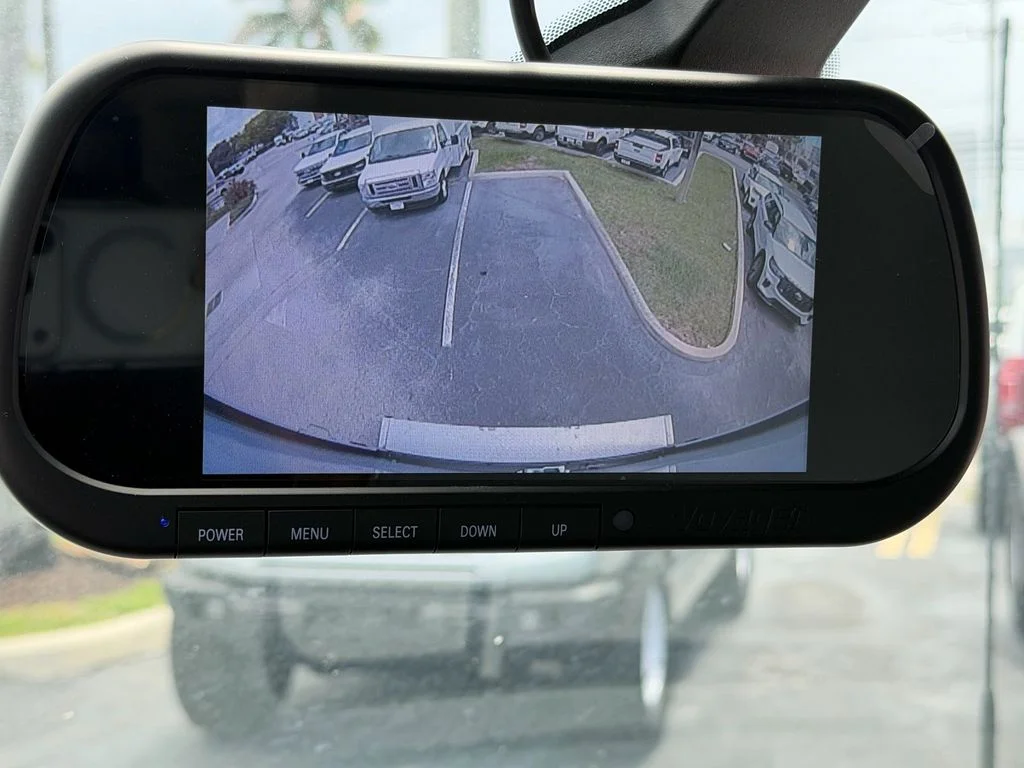 New 2026 Oxford White Ford E-350 SRW image 17