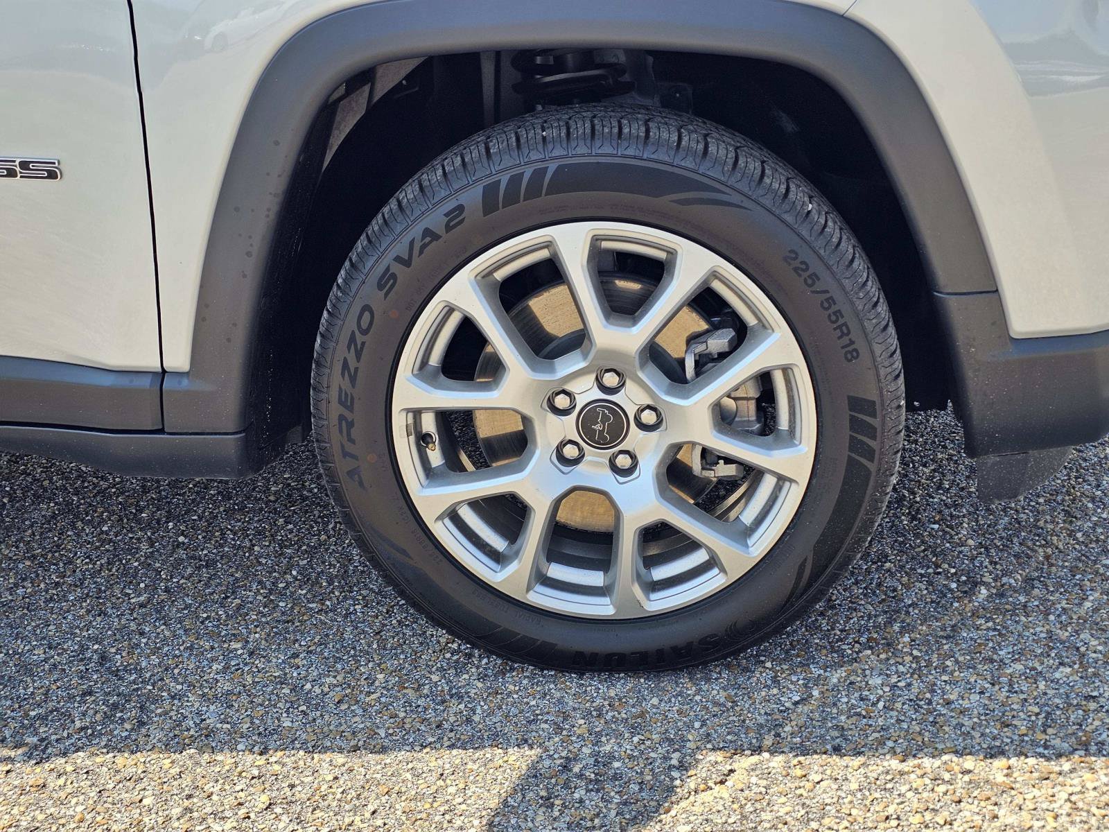 2025 Jeep Compass Limited - Photo 6