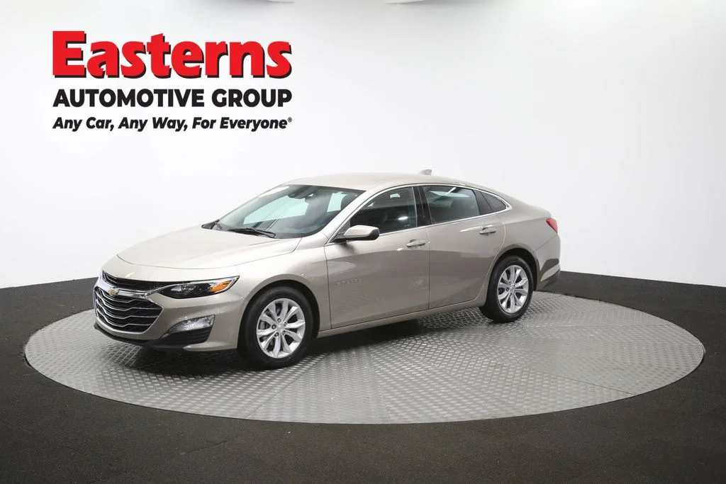 Used 2025 Gray Chevrolet LT image 56