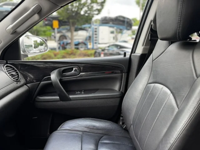 Used 2016 Quicksilver Metallic Buick Leather / Captain chairs image 30