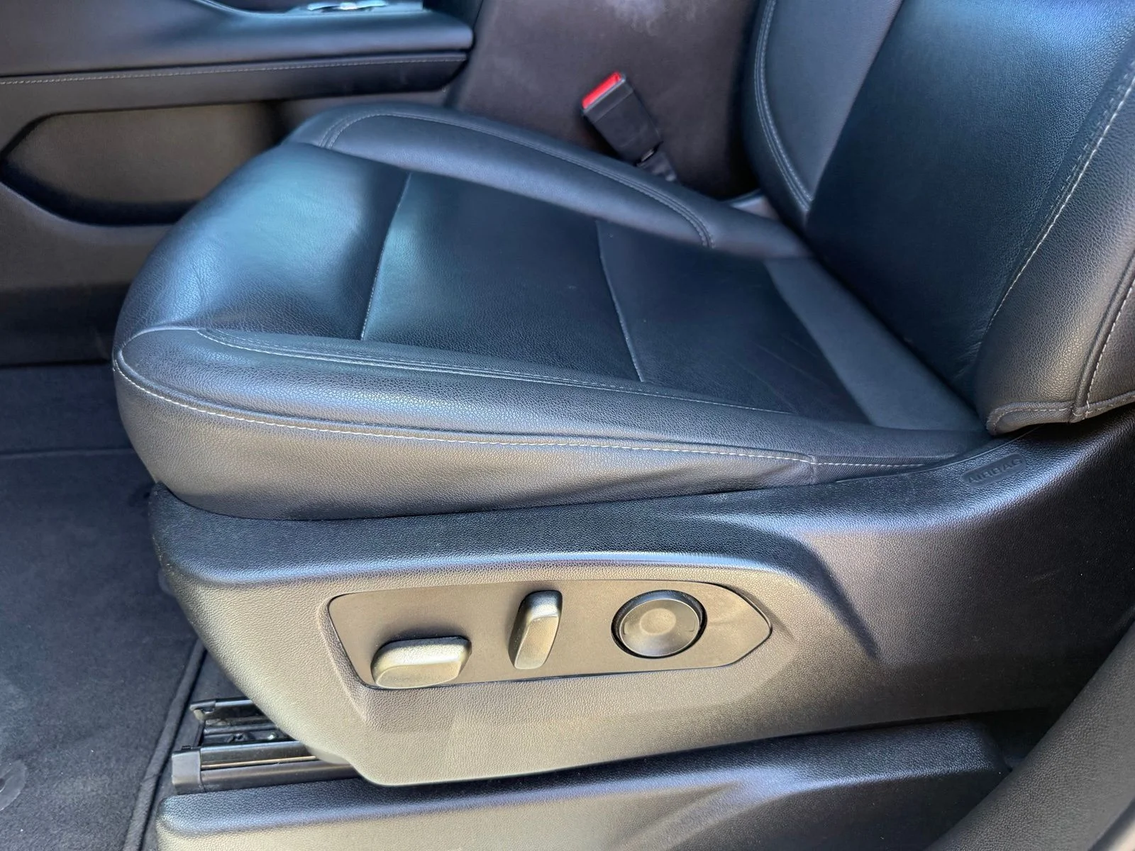 2023 Chevrolet Tahoe LT - Photo 33