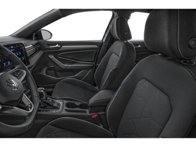 Used 2025  Volkswagen 1.5T Sport image 8