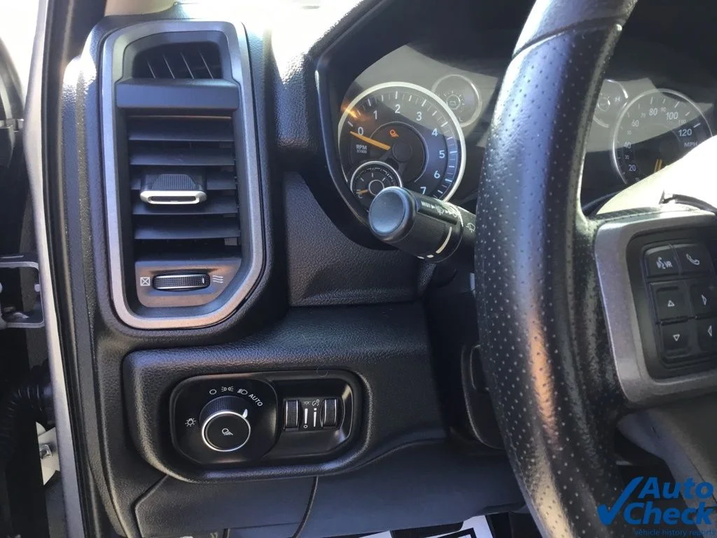 Used 2019 Silver Ram Tradesman image 27