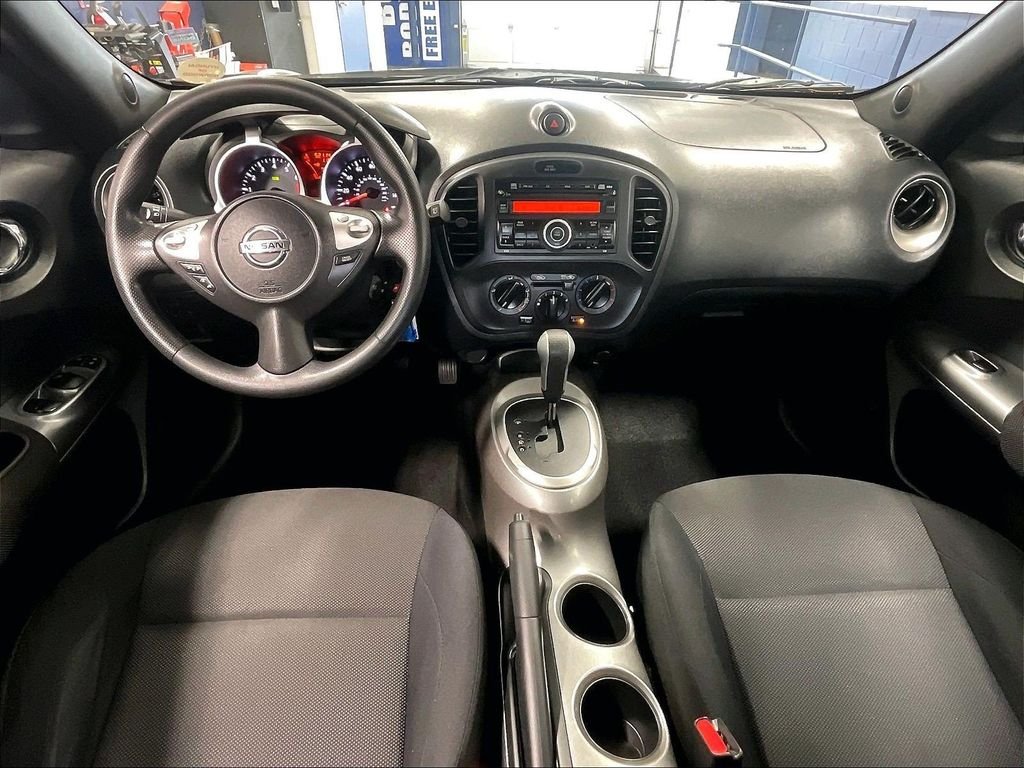 Used 2014 Black Nissan S image 20